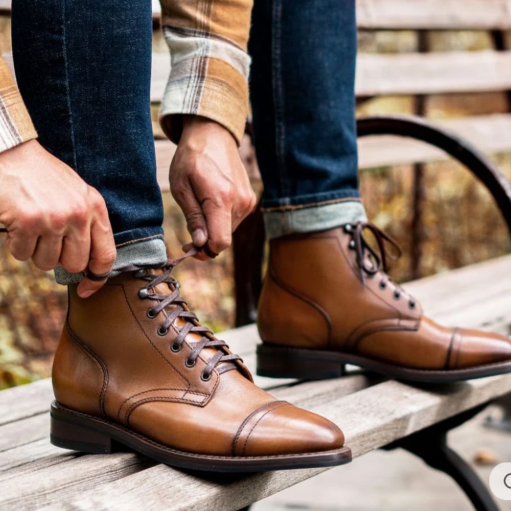 THURSDAY MENS BOOTS SZ 9.5 CLASSIC TOFFEE BROWN LEATHER EVERYDAY CAPTAIN